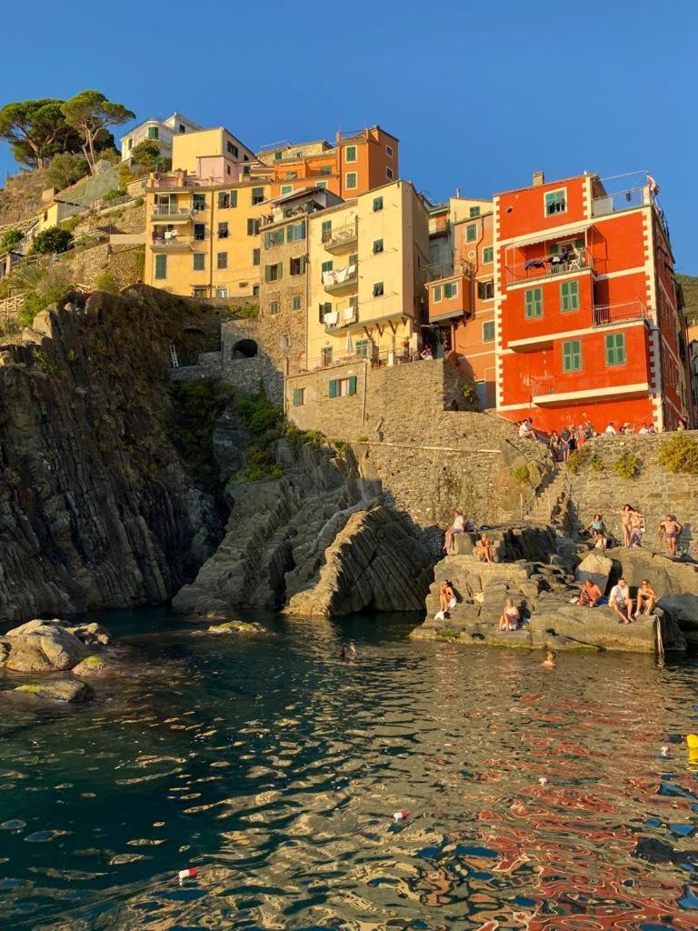 Ferienwohnung La Casa Di Ele, Parcheggio Privato Gratuito La Spezia Exterior foto